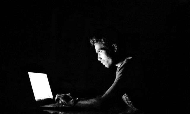 Θεσσαλονίκη: Ελεύθερος ο 16χρονος που διακινούσε υλικό παιδικής πορνογραφίας