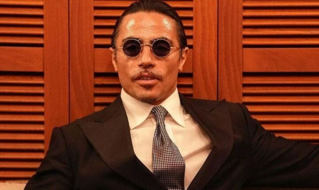 Salt Bae: 90% κάτω ο τζίρος του Τούρκου σεφ - Ελάχιστοι μπαίνουν στα εστιατόριά του