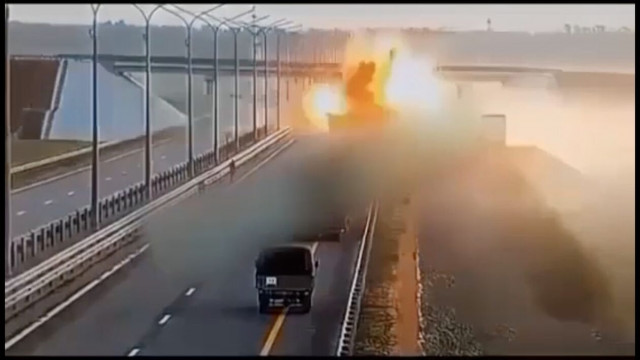 Δρίβας (Διεθνολόγος): Προ των πυλών ο εμφύλιος στη Ρωσία, η Δύση «τρίβει τα χέρια» της;