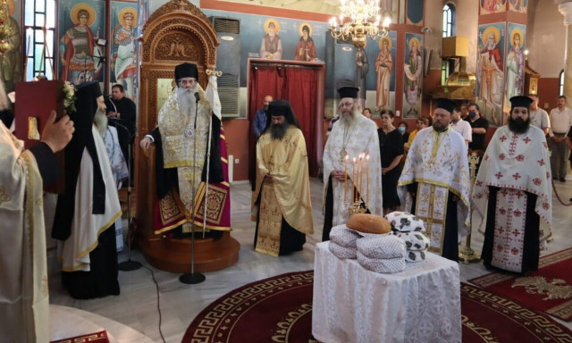 Πειραιώς Σεραφείμ: Ο Θεός μας χάρισε πρότυπα όπως Τίμιος Πρόδρομος και Βαπτιστής Ιωάννης