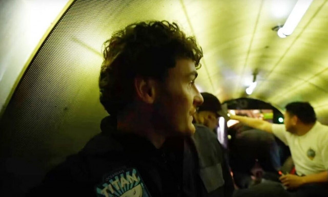 Mέσα στο υποβρύχιο Titan: YouTuber δημοσίευσε βίντεο από το μοιραίο βαθυσκάφος πριν την καταστροφή