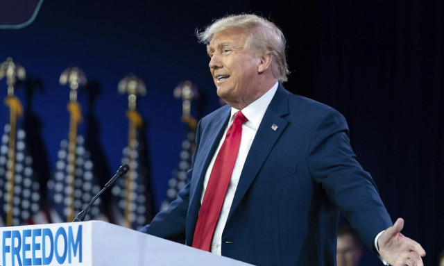 Nτόναλντ Τραμπ: «Τίτλος τιμής η δίωξη εναντίον μου, για εσάς με κατηγορούν» είπε σε υποστηρικτές