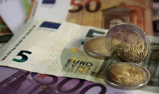 Greek budget showed a primary surplus of 2.3 billion euros in Jan-May