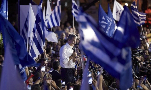 Ο βελγικός Τύπος σχολιάζει τη σαρωτική νίκη της Νέας Δημοκρατίας