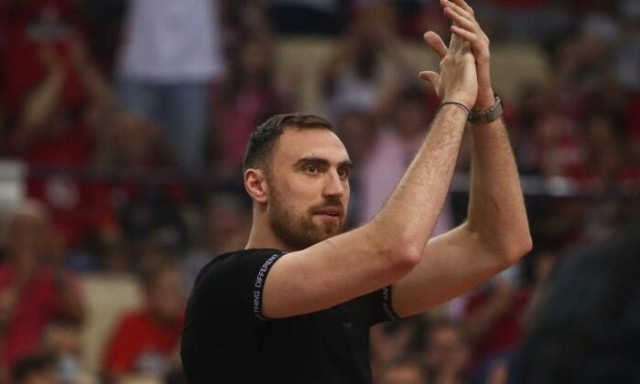 Μετά την ηχηρή επιστροφή Μιλουτίνοφ: Πρώτο φαβορί για την Ευρωλίγκα ο Ολυμπιακός