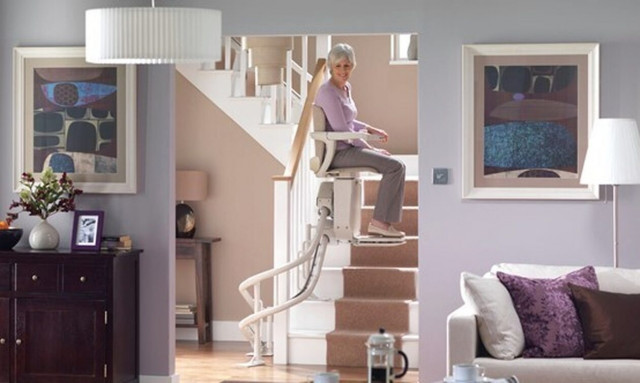 Draculis: Ποιο είναι το κόστος ενός αναβατορίου σκάλας Stannah?