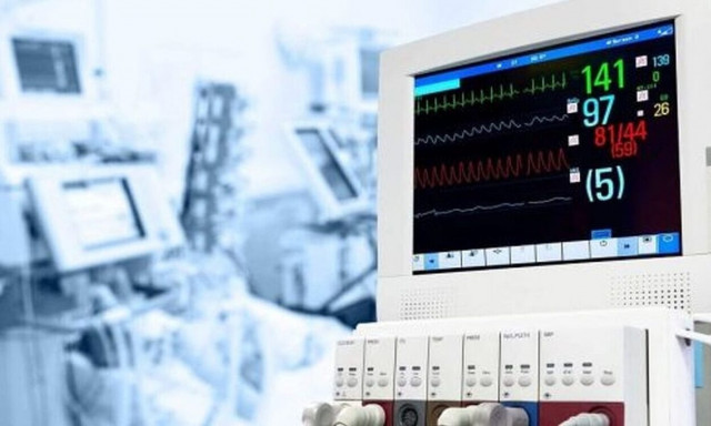 Ηράκλειο: Στη ΜΕΘ 30χρονη που παρασύρθηκε από μηχανή, έπειτα από καραμπόλα