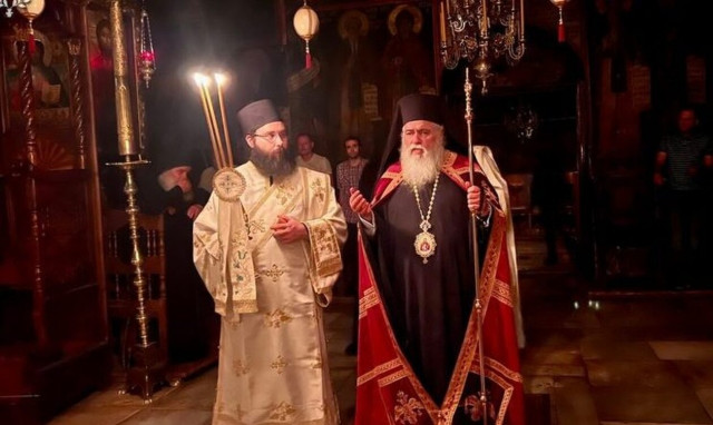 Ο Μητροπολίτης Νεαπόλεως στην Ιερά Σκήτη Αγίας Άννης Αγίου Όρους