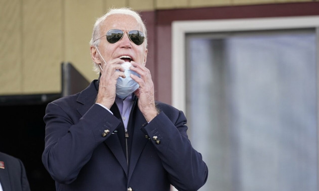 ΗΠΑ: Ο Μπάιντεν χρησιμοποιεί συσκευή CPAP για τη θεραπεία της υπνικής άπνοιας