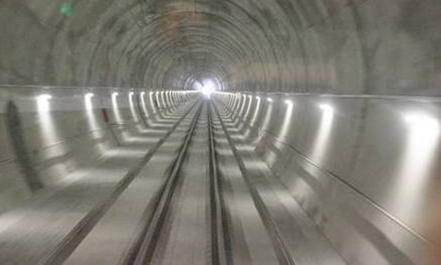 Άμεση διερεύνηση των συμβάντων στο σιδηροδρομικό δίκτυο - Ακινητοποιήθηκαν οι συρμοί