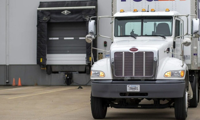 Ακόμα και οι πιο μεγάλες εταιρείες «γυρίζουν» τα χιλιόμετρα