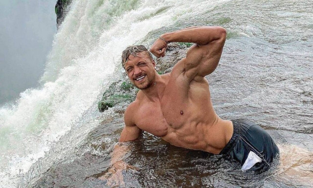 Joesthetics: Νεκρός ο γνωστός fitness influencer - «Έσβησε» στην αγκαλιά της συντρόφου του