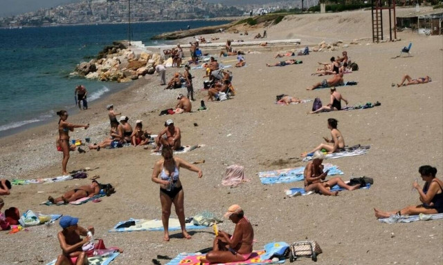 Καιρός: Ανεβαίνει κι άλλο η θερμοκρασία - Πού θα εκδηλωθούν φαινόμενα