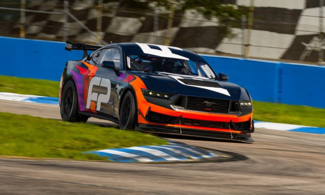 Η Ford αποκάλυψε την αγωνιστική Mustang GT4 στο Spa