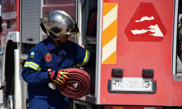 Φωτιές σε Χαλάνδρι και Ζωγράφου - Κινητοποίηση της Πυροσβεστικής