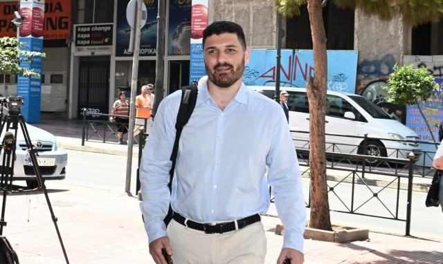 ΣΥΡΙΖΑ - Τεμπονέρας: Συνέδριο επανίδρυσης και όχι «fast track» εκλογή προέδρου