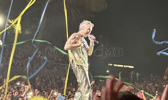 Ρόμπι Γουίλιαμς: Η εξομολόγηση για τη ζωή του και η ατάκα που δίχασε σε μια μοναδική συναυλία (pics)