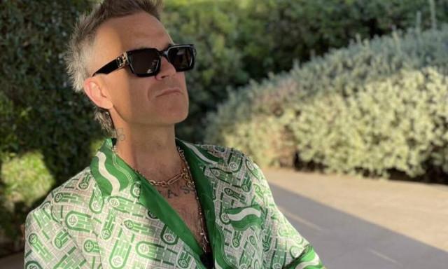 Ρόμπι Γουίλιαμς: Μετά τις αντιδράσεις ευχαριστεί τους Έλληνες και τους λέει γενναιόδωρους (vid)