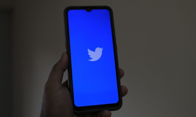 Twitter: Βάζει προσωρινά όρια ανάγνωσης