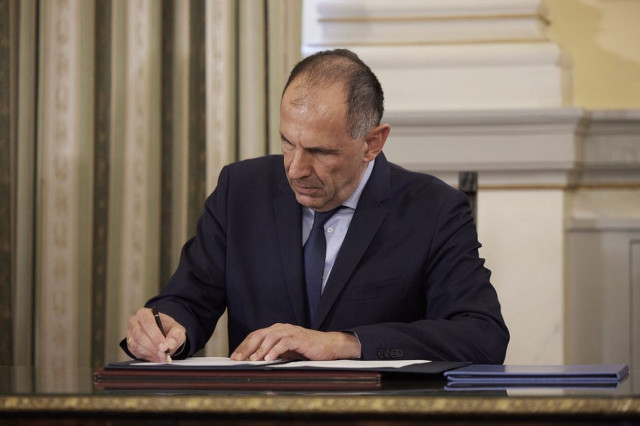 Γεραπετρίτης: Η Ελλάδα στηρίζει την ένταξη της Σουηδίας στο ΝΑΤΟ