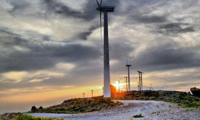 ΕΥ: Η κλονισμένη εμπιστοσύνη των καταναλωτών μπορεί να επιβραδύνει την ενεργειακή μετάβαση