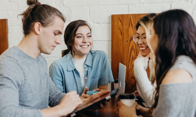 Πλατφόρμα εύρεσης εργασίας για άτομα στο φάσμα του αυτισμού: 200 υποψήφιοι περιμένουν νέο εργοδότη