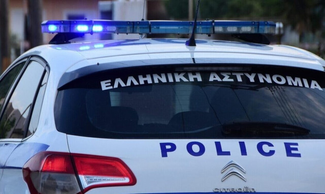 Νάξος: Κυκλοφορούσε με μηχανή χωρίς δίπλωμα - «Έστειλε» στο νοσοκομείο μία γυναίκα