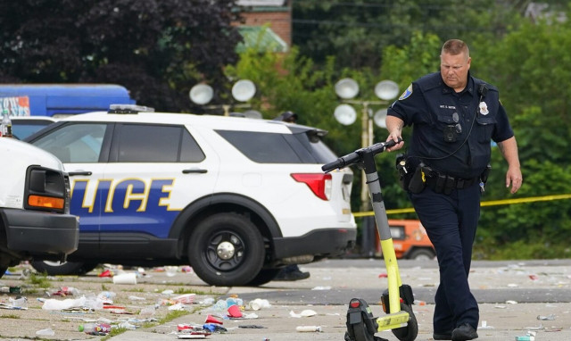 ΗΠΑ: 3 νεκροί, 8 τραυματίες από πυροβολισμούς στο Τέξας