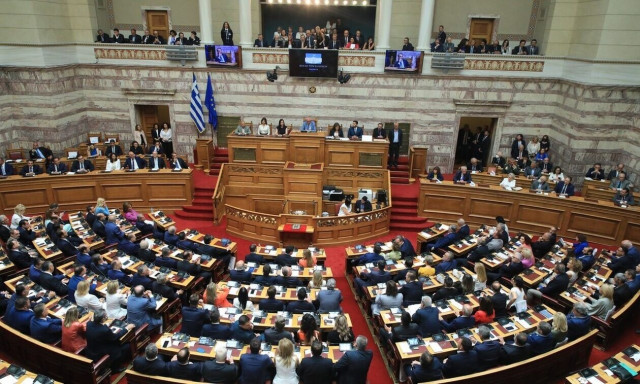 Η ΝΔ θα ψηφίσει «παρών» στους αντιπροέδρους της Βουλής από «Σπαρτιάτες» και «Πλεύση Ελευθερίας»