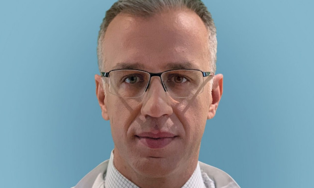 Πόνος στον ώμο: Με ποιες παθήσεις συνδέεται;