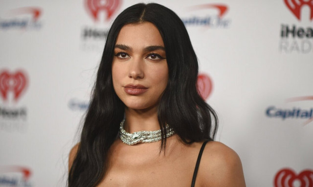 Dua Lipa: Ευχήθηκε «χρονια πολλά» στον αγαπημένο της Ρομέν Γαβρά - H τρυφερή φωτογραφία που ανέβασε