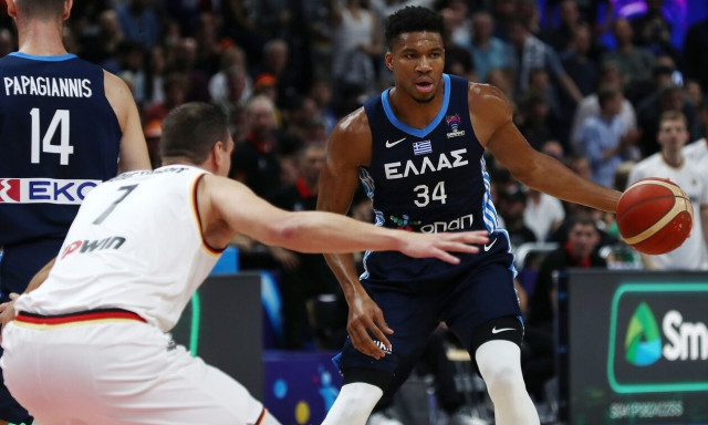 Γιάννης Αντετοκούνμπο: Ο GM των Μπακς μίλησε για το ενδεχόμενο συμμετοχής του στο Παγκόσμιο Κύπελλο