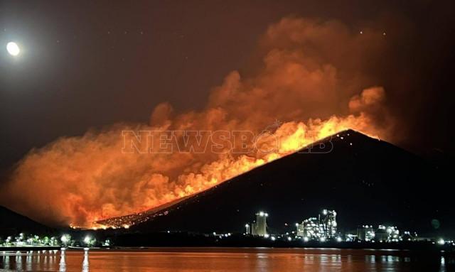 Φωτιά στο Αλιβέρι: Ανεξέλεγκτη η πυρκαγιά – Δεν απειλούνται κατοικημένες περιοχές