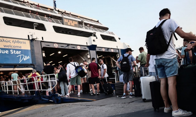 Μόνιμο το Youth Pass - Πρώτη καταβολή τον Σεπτέμβριο