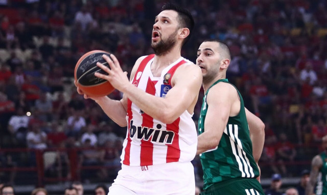 Ολυμπιακός: Ο Σλούκας έφυγε, ο Κώστας Παπανικολάου έμεινε! – «Ερυθρόλευκος» ως το 2026