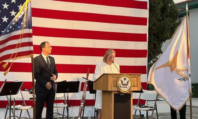 Χριστοδουλίδης: Ζητούμε από εταίρους μας να βοηθήσουν να ενωθεί πάλι η Κύπρος (vid)