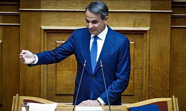 PM Mitsotakis: We will procure new aircraft, helicopters and other equipment for the fire brigade