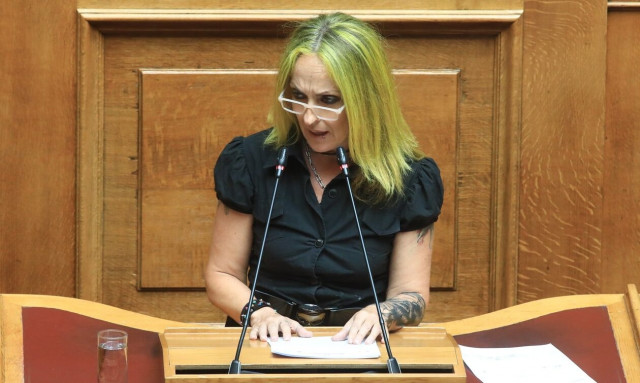 Τζώρτζια Κεφαλά: Κάποτε έκανα πατίνια έξω από τη Βουλή και τώρα λεω τη γνώμη μου μέσα σε αυτήν