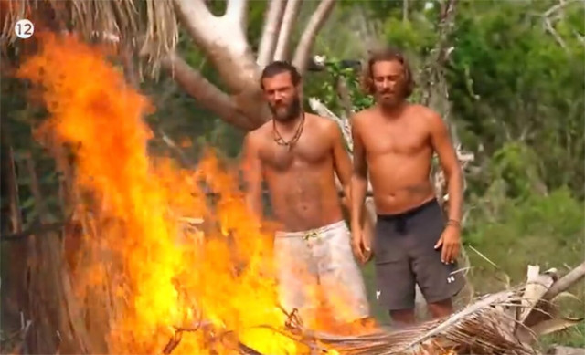 Survivor: Πέταξαν τις μπαντάνες στον αέρα και όλα στην… καλύβα άνω κάτω (vid)