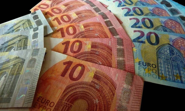 Αυτό είναι το σχέδιο αυξήσεων συντάξεων και μισθών - Η διαφορά στην τσέπη μας