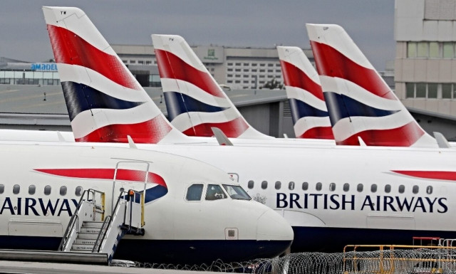 Μεγάλη Βρετανία: Αεροπορική εταιρεία ακυρώνει 1.700 πτήσεις για το καλοκαίρι