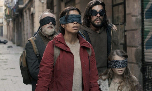 Νetflix: Αντίστροφη για τη νέα ταινία «Bird Box»