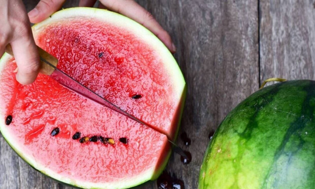 Ρε πάτε καλά; Ένα ευρώ το κιλό το καρπούζι;