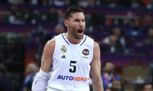 Ρεάλ Μαδρίτης: Παρέμεινε για 13η χρονιά ο Ρούντι Φερνάντεθ