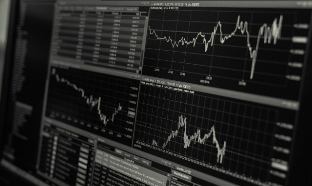 Σε ξένους επενδυτές το 62% του 15ετούς ομολόγου