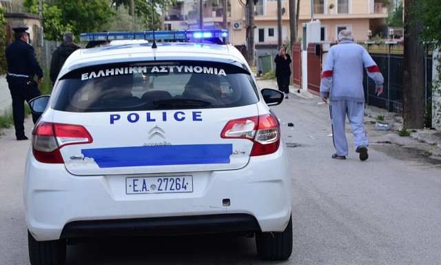 Γλυφάδα: Διαρρήκτες αφαίρεσαν χρηματοκιβώτιο από διαμέρισμα