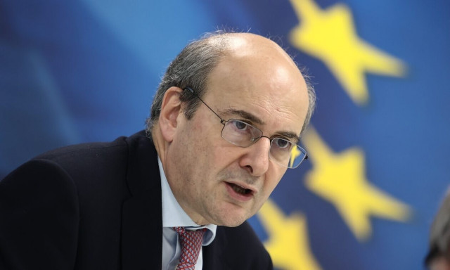 Χατζηδάκης: Προχωρούμε σε όλες τις απαραίτητες μεταρρυθμίσεις για να γίνει η οικονομία πιο δυναμική