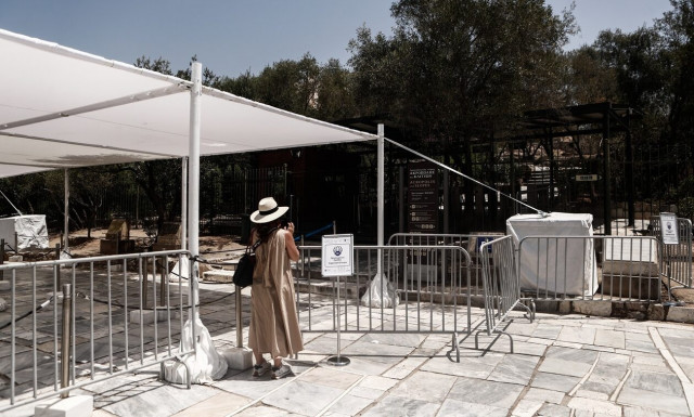 Καύσωνας Κλέων: Μεγάλος κίνδυνος από τις υψηλές θερμοκρασίες