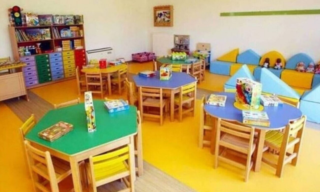 Φωτιά στη Σαρωνίδα: Κλειστοί αύριο, Τρίτη, οι παιδικοί σταθμοί στο δήμο Σαρωνικού