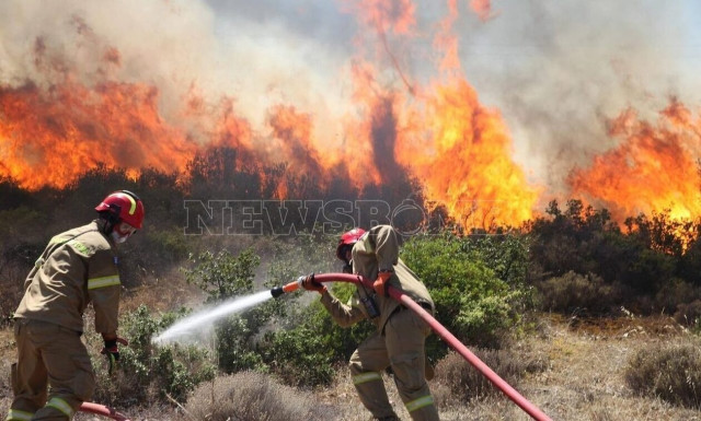 Μηνύματα  και στιγμές αγωνίας για παρουσιαστές και ηθοποιούς – Τι λένε για τις φωτιές